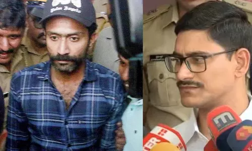 Kochi पुलिस आयुक्त ने कहा, जांच के प्रारंभिक चरण में शाइन के खिलाफ कोई सबूत नहीं Kochi पुलिस आयुक्त ने कहा, जांच के प्रारंभिक चरण में शाइन के खिलाफ कोई सबूत नहीं