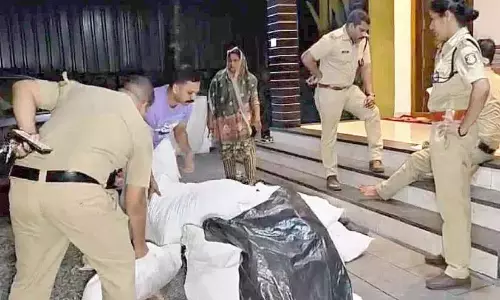 Kerala : पिछले तीन माह में जिले में मादक पदार्थ के मामले में 1157 लोग पकड़े गए Kerala : पिछले तीन माह में जिले में मादक पदार्थ के मामले में 1157 लोग पकड़े गए