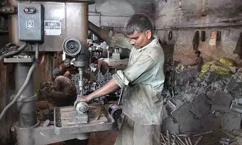 लघु उद्योगों ने BIS प्रमाणीकरण अनिवार्य करने पर चिंता व्यक्त की लघु उद्योगों ने BIS प्रमाणीकरण अनिवार्य करने पर चिंता व्यक्त की