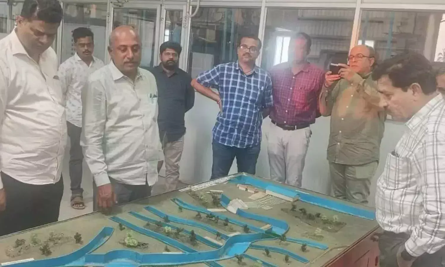 Andhra: महाराष्ट्र जल संसाधन विभाग के अधिकारियों ने पोलावरम परियोजना का दौरा किया