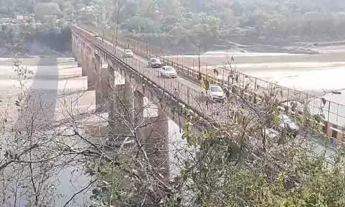 Dehra Gopipur पुल का भाग्य अधर में लटका