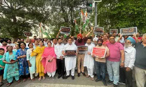Chandigarh में कांग्रेस ने संपत्ति कर वृद्धि का विरोध किया