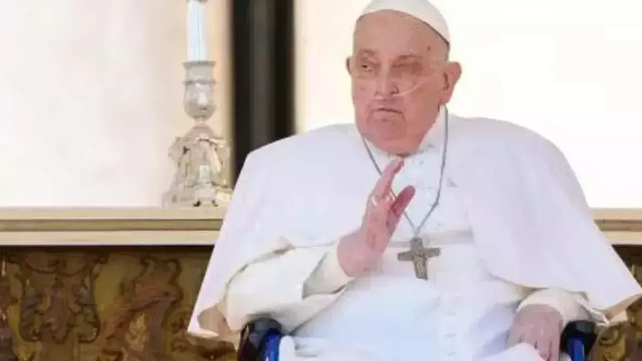 चंद्रबाबू नायडू और नारा लोकेश ने पोप फ्रांसिस के निधन पर शोक व्यक्त किया चंद्रबाबू नायडू और नारा लोकेश ने पोप फ्रांसिस के निधन पर शोक व्यक्त किया
