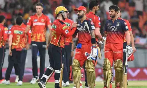 मुल्लांपुर IPL फाइनल में कोहली के करिश्मे पर प्रशंसकों की प्रतिक्रिया मुल्लांपुर IPL फाइनल में कोहली के करिश्मे पर प्रशंसकों की प्रतिक्रिया