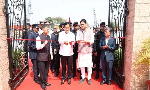 सर्बानंद सोनोवाल ने भारत के सबसे बड़े क्रूज टर्मिनल MICT में क्रूज परिचालन किया शुरू सर्बानंद सोनोवाल ने भारत के सबसे बड़े क्रूज टर्मिनल MICT में क्रूज परिचालन किया शुरू