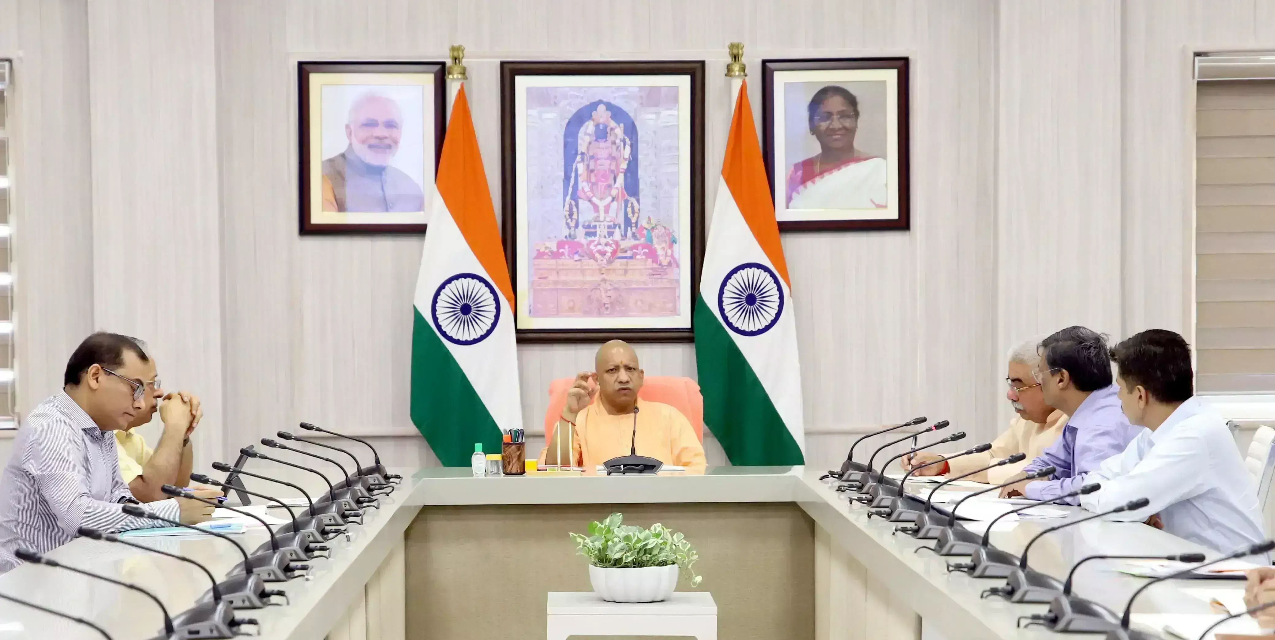Lucknow: सीएम युवा योजना का जलवा, युवाओं में दिखा आत्मनिर्भरता का जज़्बा Lucknow: सीएम युवा योजना का जलवा, युवाओं में दिखा आत्मनिर्भरता का जज़्बा