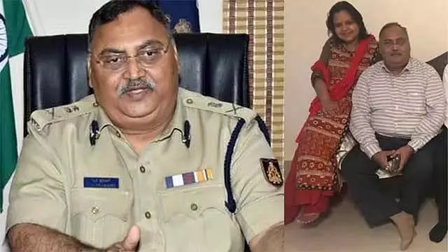 रिटायर्ड DGP ओम प्रकाश हत्याकांड: आरोपी की पत्नी को 14 दिन की न्यायिक हिरासत में भेजा गया रिटायर्ड DGP ओम प्रकाश हत्याकांड: आरोपी की पत्नी को 14 दिन की न्यायिक हिरासत में भेजा गया