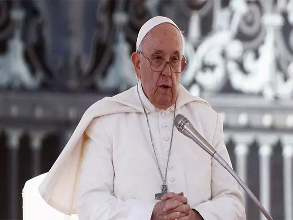 मार्टिन स्कॉर्सेसे ने Pope Francis को भावभीनी श्रद्धांजलि दी मार्टिन स्कॉर्सेसे ने Pope Francis को भावभीनी श्रद्धांजलि दी