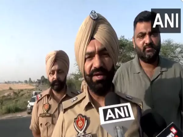 Punjab: तरनतारन मुठभेड़ में बदमाश घायल Punjab: तरनतारन मुठभेड़ में बदमाश घायल