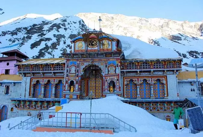 Badrinath : तीर्थयात्रियों को मिलेगी जाम से राहत Badrinath : तीर्थयात्रियों को मिलेगी जाम से राहत
