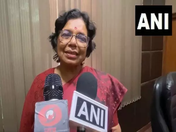 आज भी भय का माहौल बना हुआ है: मुर्शिदाबाद हिंसा पर NCW की अध्यक्ष राहतकर आज भी भय का माहौल बना हुआ है: मुर्शिदाबाद हिंसा पर NCW की अध्यक्ष राहतकर
