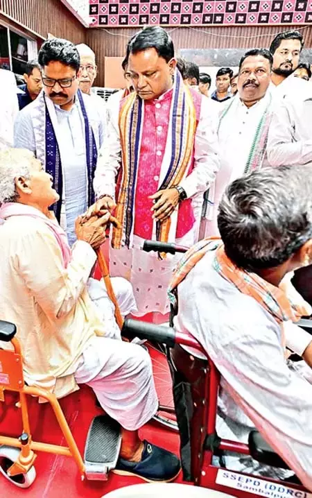 हमारा लक्ष्य शासन को जनता के करीब लाना : मुख्यमंत्री माझी हमारा लक्ष्य शासन को जनता के करीब लाना : मुख्यमंत्री माझी