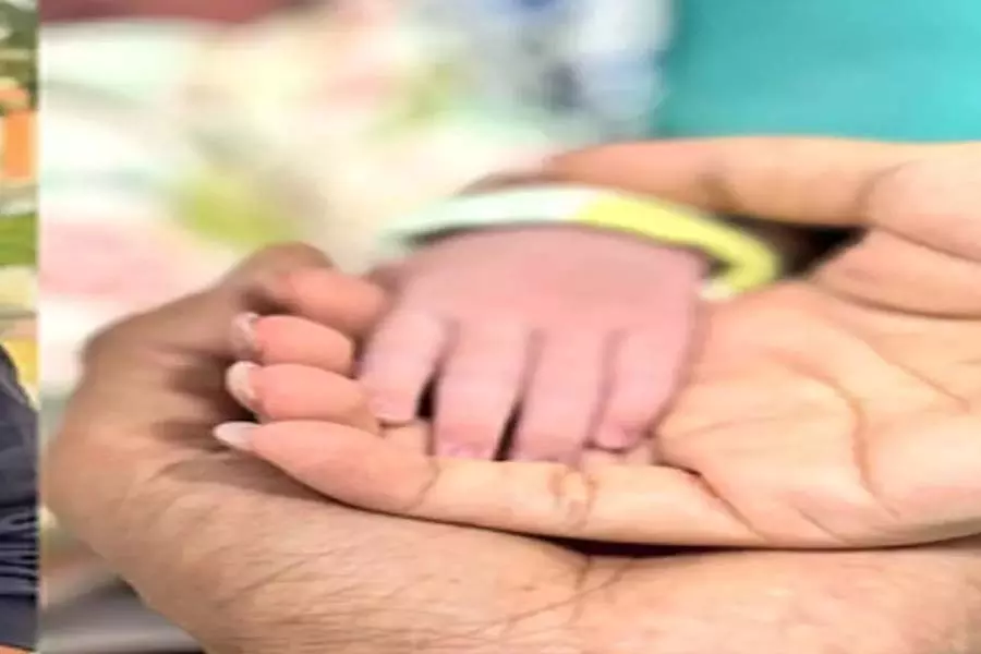 अभिनेता विष्णु विशाल और ज्वाला गुट्टा को बेटी का आशीर्वाद मिला अभिनेता विष्णु विशाल और ज्वाला गुट्टा को बेटी का आशीर्वाद मिला