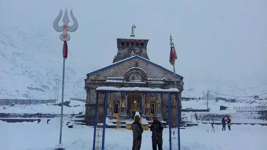 चारधाम यात्रा शुरू होने से पहले 17 लाख पंजीकरण: सीमा बढ़ाई गई चारधाम यात्रा शुरू होने से पहले 17 लाख पंजीकरण: सीमा बढ़ाई गई