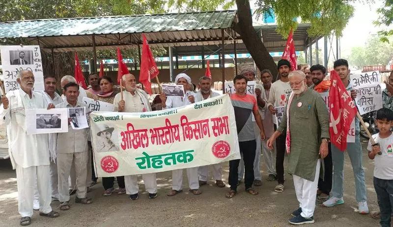 Haryana : स्पीकर कल्याण ने अधिकारियों को विकास कार्य न रोकने की चेतावनी दी Haryana : स्पीकर कल्याण ने अधिकारियों को विकास कार्य न रोकने की चेतावनी दी