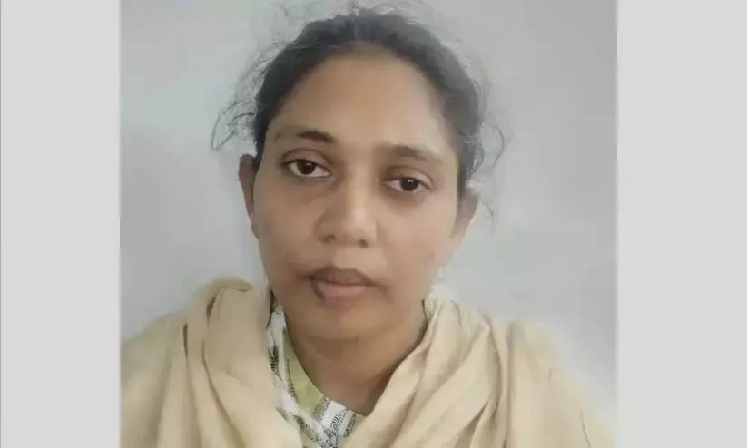 Kerala : 15 वर्षीय किशोरी को नशीला पदार्थ देकर यौन उत्पीड़न किया Kerala : 15 वर्षीय किशोरी को नशीला पदार्थ देकर यौन उत्पीड़न किया