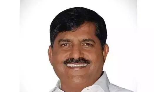 AP: सीमेंट फैक्ट्री डील को लेकर कडप्पा में नेताओं के बीच तकरार AP: सीमेंट फैक्ट्री डील को लेकर कडप्पा में नेताओं के बीच तकरार