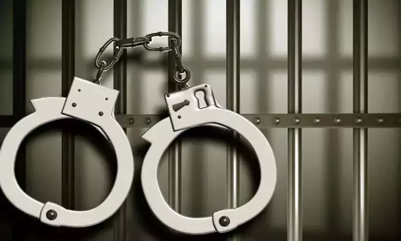 मुक्कुपंडम गिरवी मामला: नकली सील डिवाइस जब्त मुक्कुपंडम गिरवी मामला: नकली सील डिवाइस जब्त