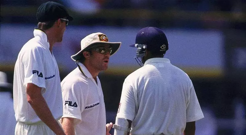 IPL के बीच आई बड़ी खबर, 4 साल के लिए जेल में गया यह खिलाड़ी IPL के बीच आई बड़ी खबर, 4 साल के लिए जेल में गया यह खिलाड़ी