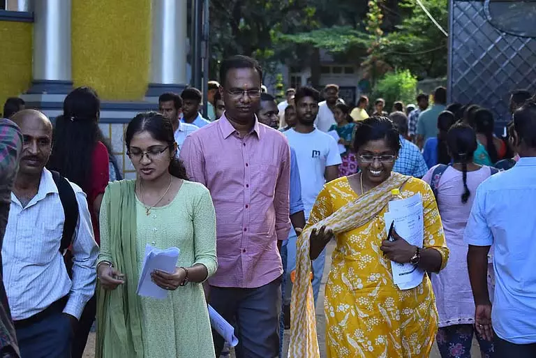 केरल PSC ने देश में सबसे अधिक संख्या में सलाह ज्ञापन जारी किए केरल PSC ने देश में सबसे अधिक संख्या में सलाह ज्ञापन जारी किए