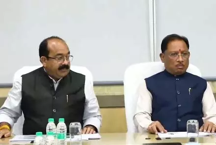 CM साय ने समय-सीमा में सड़कों पुल-पुलियों और भवनों के निर्माणकार्य पूर्ण करने के दिए निर्देश CM साय ने समय-सीमा में सड़कों पुल-पुलियों और भवनों के निर्माणकार्य पूर्ण करने के दिए निर्देश
