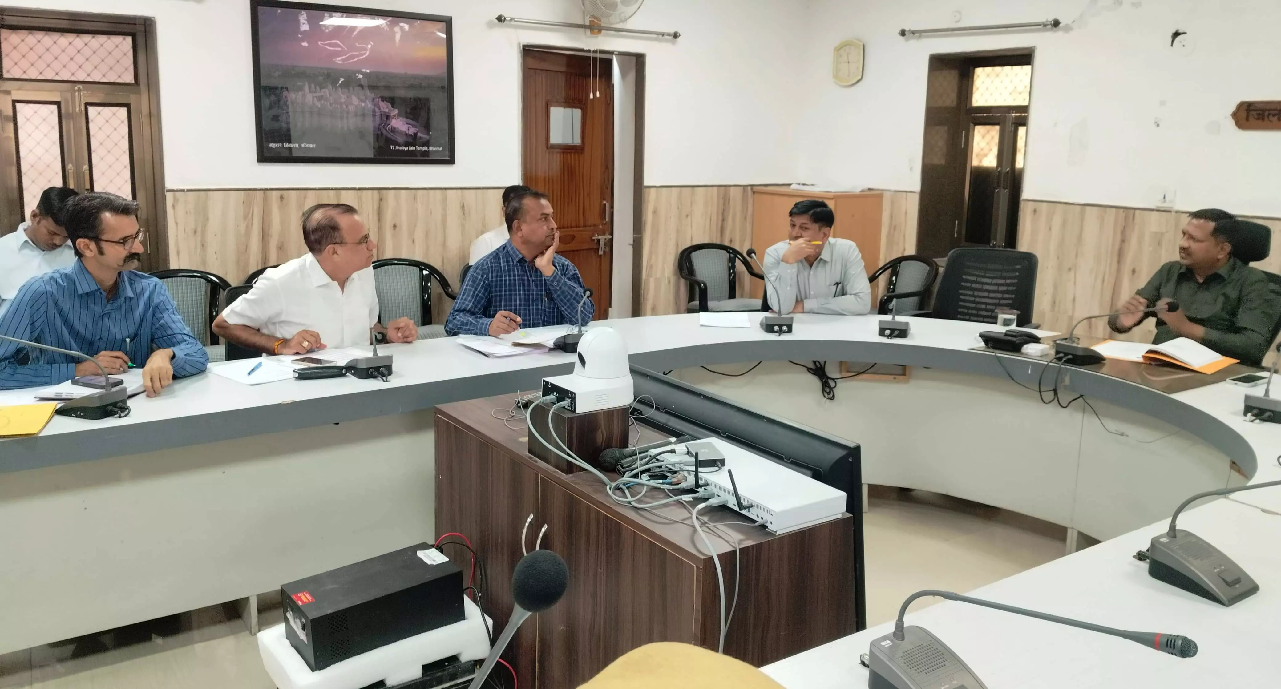 Jalore: जिला सड़क सुरक्षा समिति की बैठक संपन्न Jalore: जिला सड़क सुरक्षा समिति की बैठक संपन्न