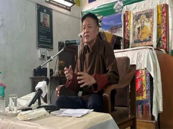 सिक्योंग पेनपा त्सेरिंग ने Kamrao settlement का किया दौरा सिक्योंग पेनपा त्सेरिंग ने Kamrao settlement का किया दौरा