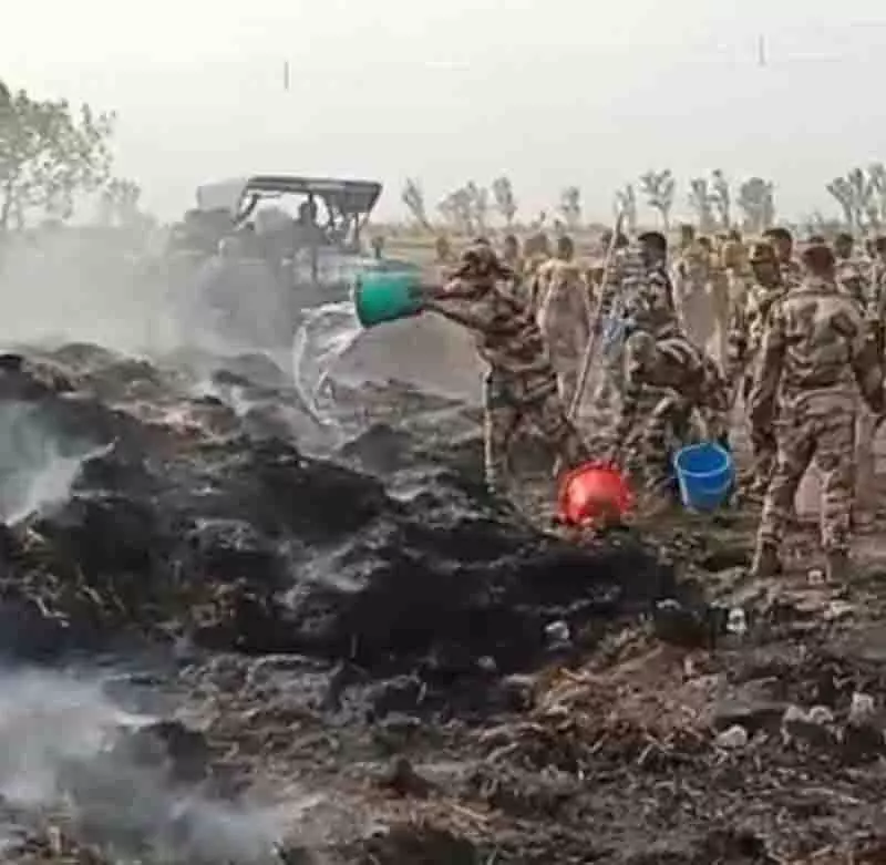 Kalanaur में आग ने 400 एकड़ जमीन को अपनी चपेट में ले लिया Kalanaur में आग ने 400 एकड़ जमीन को अपनी चपेट में ले लिया