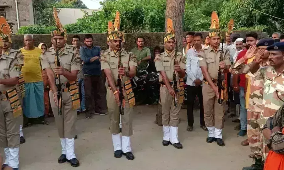 Ballia: दो युवा बेटों की मौत से गांव में मातम, ITBP जवान को राजकीय सम्मान