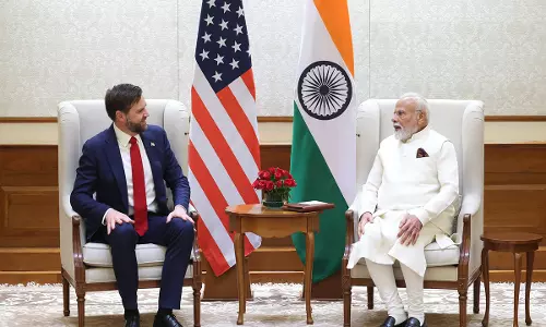 US उपराष्ट्रपति वेंस ने भारत यात्रा के दौरान प्रधानमंत्री मोदी की प्रशंसा की