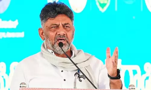 जिम्मेदार पद पर बैठे अशोक को झूठ नहीं बोलना चाहिए: DK Shivakumar जिम्मेदार पद पर बैठे अशोक को झूठ नहीं बोलना चाहिए: DK Shivakumar