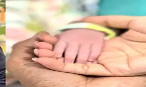 अभिनेता विष्णु विशाल और ज्वाला गुट्टा को बेटी का आशीर्वाद मिला अभिनेता विष्णु विशाल और ज्वाला गुट्टा को बेटी का आशीर्वाद मिला