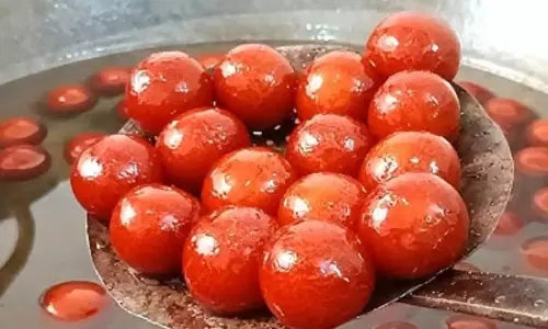 Recipe: घर पर बनाएं पनीर गुलाब जामुन