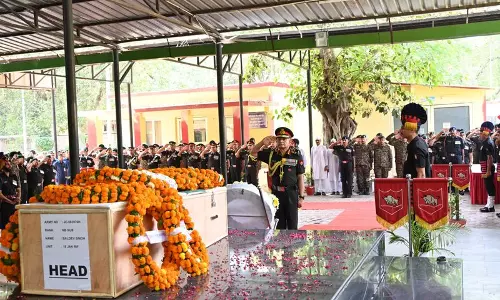 Haryana : सियाचिन में तैनात नायब सूबेदार का निधन, सेना प्रमुख जनरल द्विवेदी ने दी श्रद्धांजलि Haryana : सियाचिन में तैनात नायब सूबेदार का निधन, सेना प्रमुख जनरल द्विवेदी ने दी श्रद्धांजलि