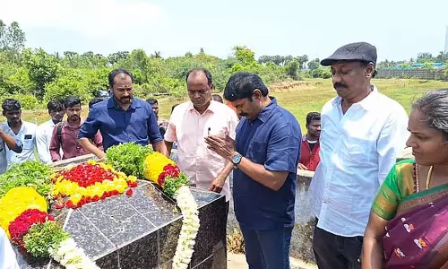 भाषा युद्ध शहीद राजेंद्रन के लिए मंदिर: सीमन ने किया विलेख पंजीकृत भाषा युद्ध शहीद राजेंद्रन के लिए मंदिर: सीमन ने किया विलेख पंजीकृत
