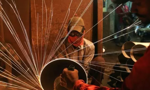 मार्च में प्रमुख इन्फ्रा सेक्टर की वृद्धि दर घटकर 3.8% रह गई मार्च में प्रमुख इन्फ्रा सेक्टर की वृद्धि दर घटकर 3.8% रह गई