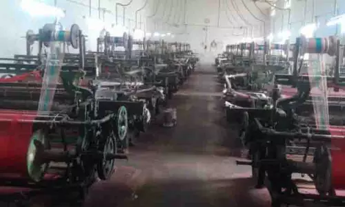 तमिलनाडु के पावरलूम बुनकरों के मुद्दे का स्थायी समाधान ढूंढा जाए: BJP तमिलनाडु के पावरलूम बुनकरों के मुद्दे का स्थायी समाधान ढूंढा जाए: BJP