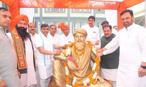 Haryana : सरकारी स्कूलों में पाठ्यपुस्तकों की समयबद्ध आपूर्ति अनिवार्य शिक्षा मंत्रालय Haryana : सरकारी स्कूलों में पाठ्यपुस्तकों की समयबद्ध आपूर्ति अनिवार्य शिक्षा मंत्रालय