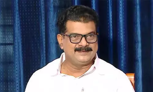 Kerala में नई पार्टी का ऐलान, कांग्रेस ने जताई दूरी Kerala में नई पार्टी का ऐलान, कांग्रेस ने जताई दूरी