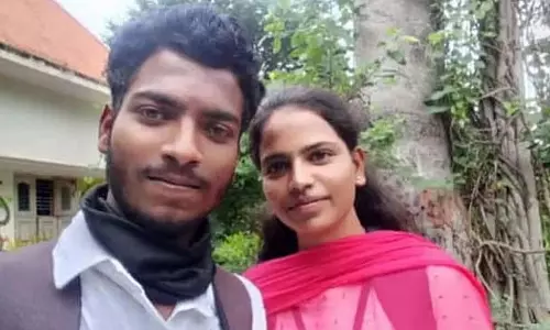 दावणगेरे: लापता PU छात्र फांसी पर लटके मिले दावणगेरे: लापता PU छात्र फांसी पर लटके मिले