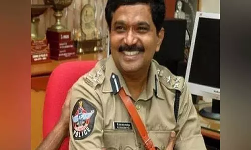 सीआईडी ​​ने अभिनेत्री जटवानी उत्पीड़न मामले में पूर्व खुफिया प्रमुख पीएसआर अंजनेयुलु को  किया गिरफ्तार