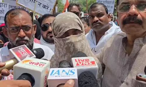 Banaras: दुष्कर्म मामले में साजिश का पर्दाफाश, पीड़िता की सहेली ने किया खुलासा Banaras: दुष्कर्म मामले में साजिश का पर्दाफाश, पीड़िता की सहेली ने किया खुलासा