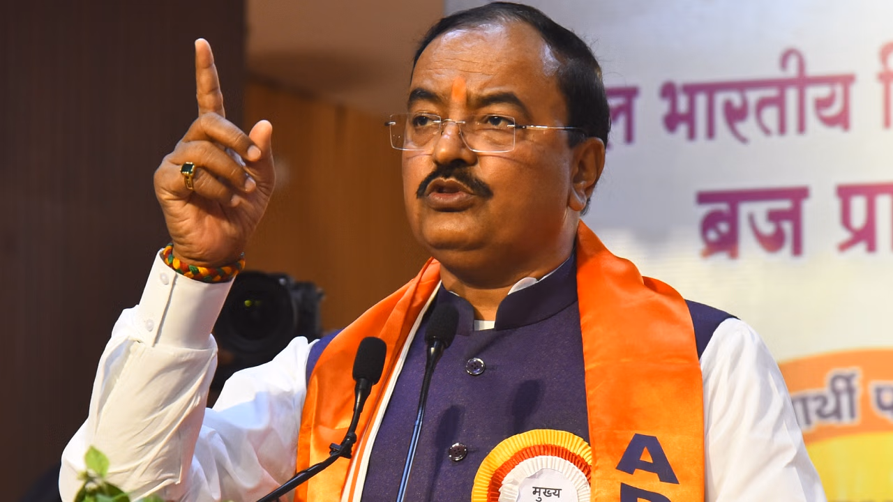 Ayodhya: पश्चिम बंगाल में तुष्टीकरण चरम पर, हिंदू हो रहे पलायन को मजबूर: केशव प्रसाद मौर्य