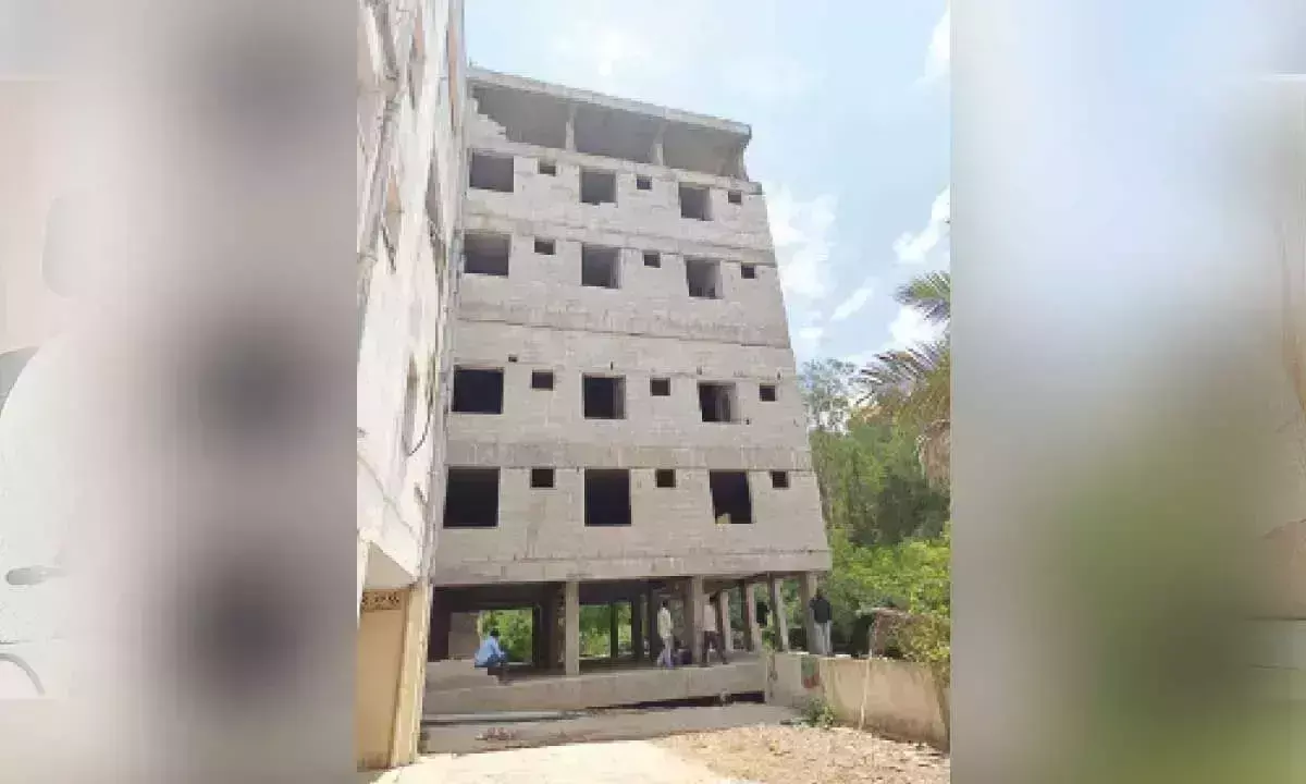 TTD ने विशाखा शारदा पीठम के अनधिकृत निर्माण पर कार्रवाई की