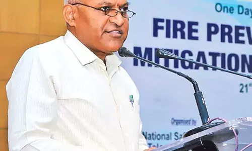 उद्योगों के मालिकों को आग की रोकथाम पर ध्यान देना चाहिए : संयुक्त मुख्य निरीक्षक