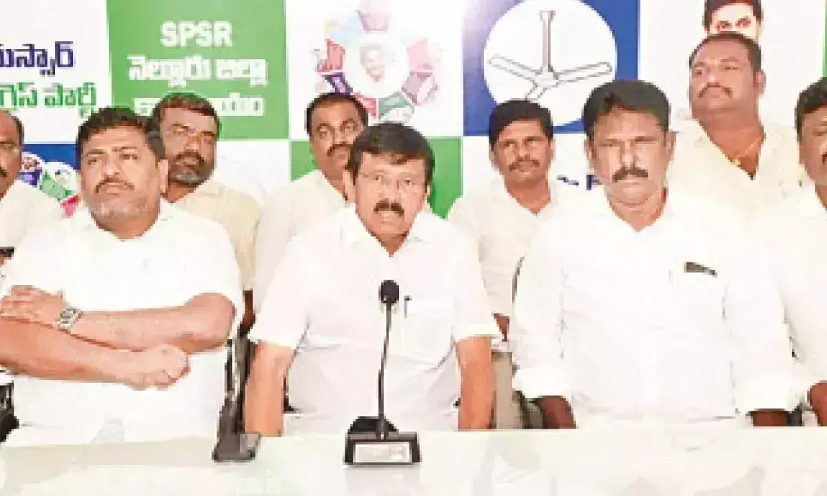 Andhra: गठबंधन सरकार ध्यान भटकाने की राजनीति कर रही है: मेकापति