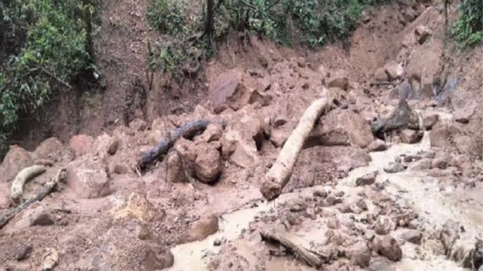 Meghalaya : एनएच-40 निर्माण क्षेत्र में भूस्खलन का खतरा बढ़ा, अधिकारियों ने दी चेतावनी