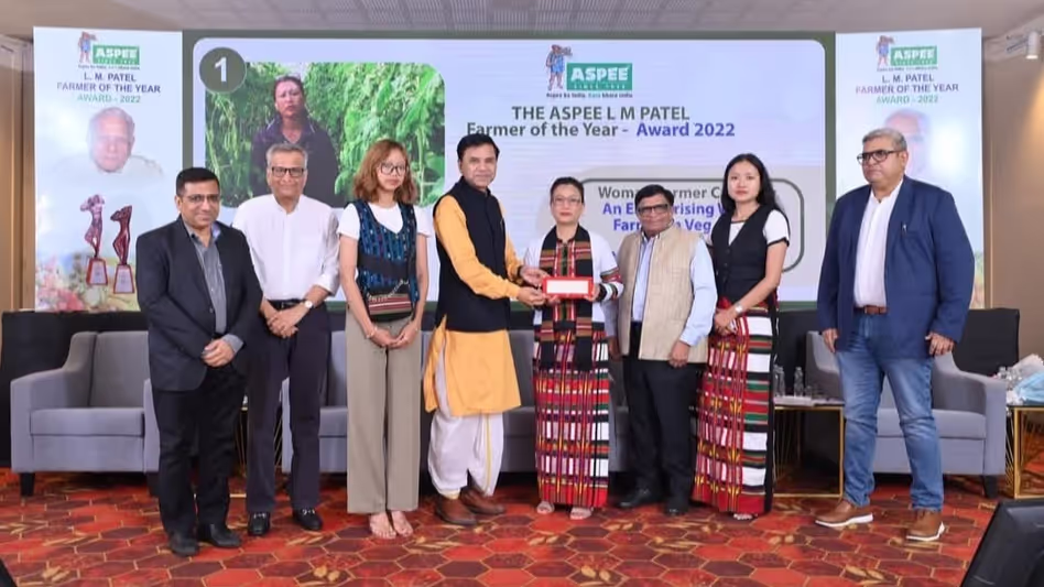 Mizoram : आइजोल की महिला को एस्पी एलएम पटेल किसान ऑफ द ईयर पुरस्कार से सम्मानित किया