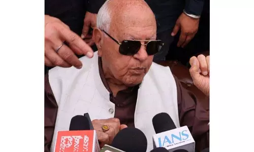 अपना राज्य का दर्जा वापस लेंगे: Farooq