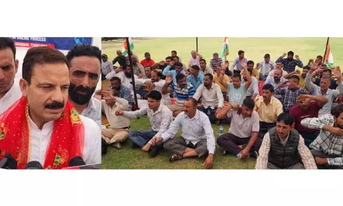 Jammu: दिहाड़ी मजदूरों की दो दिवसीय महापंचायत शुरू, उठाई गईं मांगें